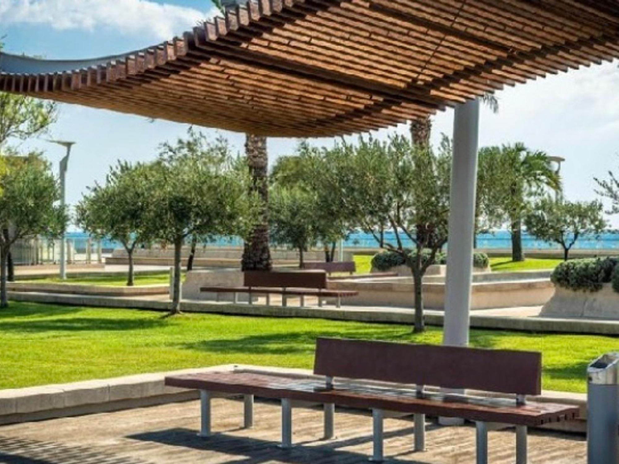 Studio Climatise Pour 3, Face Est, A 50M Plage Et Proche Commerces - Fr-1-466A-23 Saint-Raphael  Ngoại thất bức ảnh